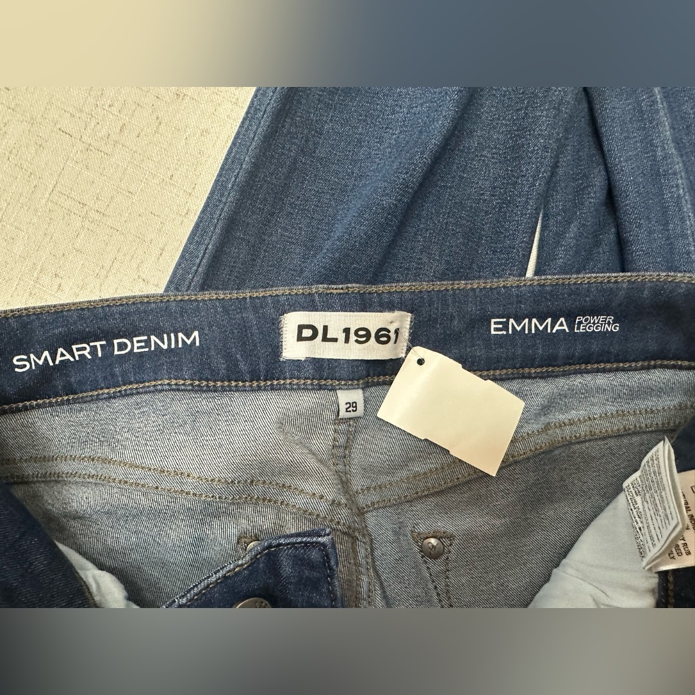 DL1961 Blue Women's Jeans - Picture 6 of 10